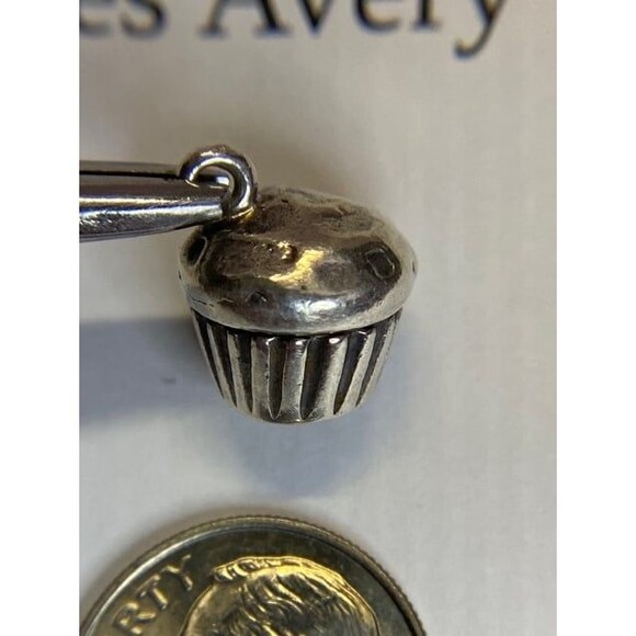 James Avery Jewelry - James Avery, Cupcake 3-D, RETIRED, Sterling Silver Charm #88